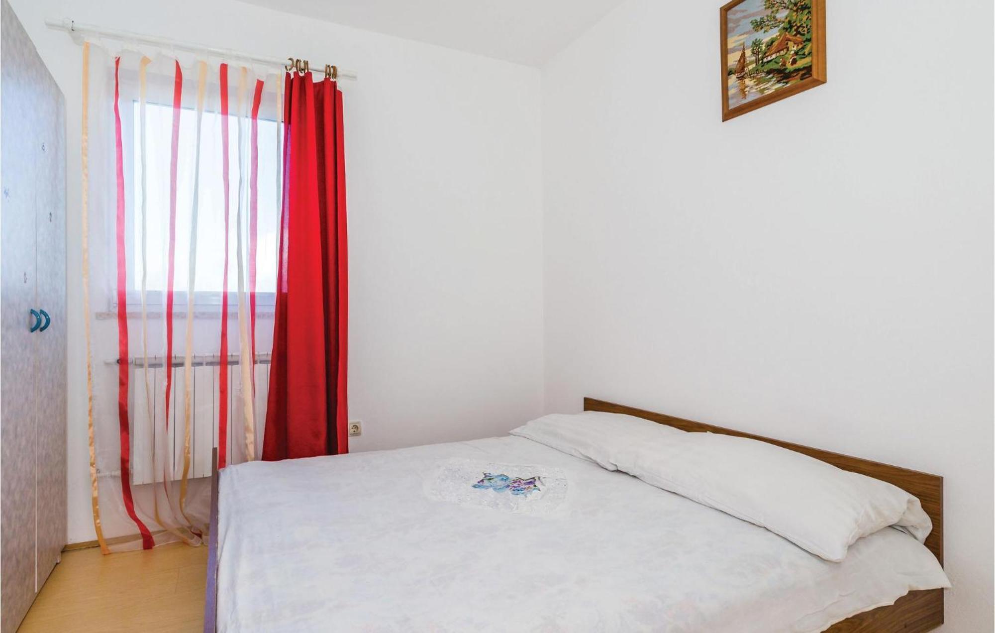 Nice Apartment In Matulji With Kitchen Ngoại thất bức ảnh